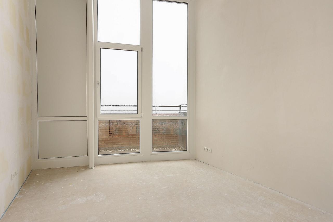 2-bedroom apartment with balcony in Haarlem - Image 5