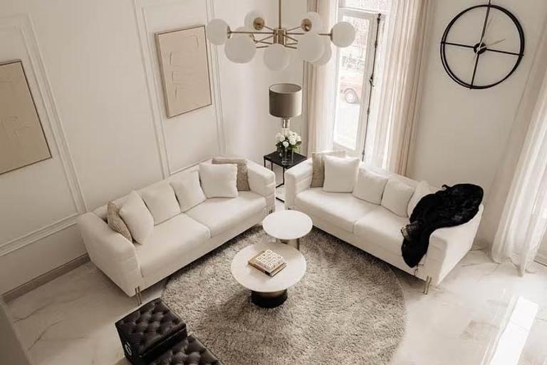 Furnished Duplex Apartment with Roof Terrace - Image 5