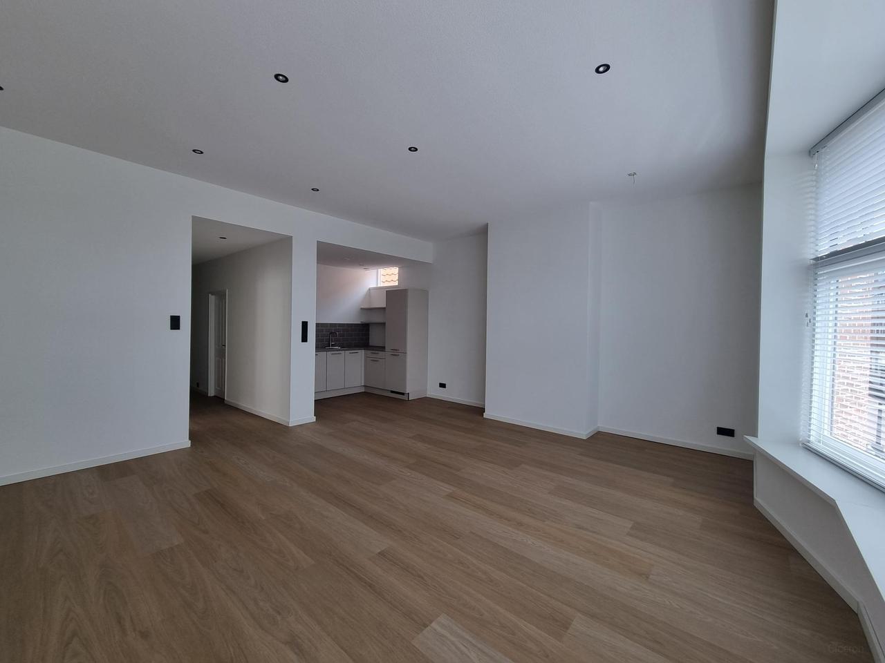 98 m² appartement met terras in Purmerend - Afbeelding 2