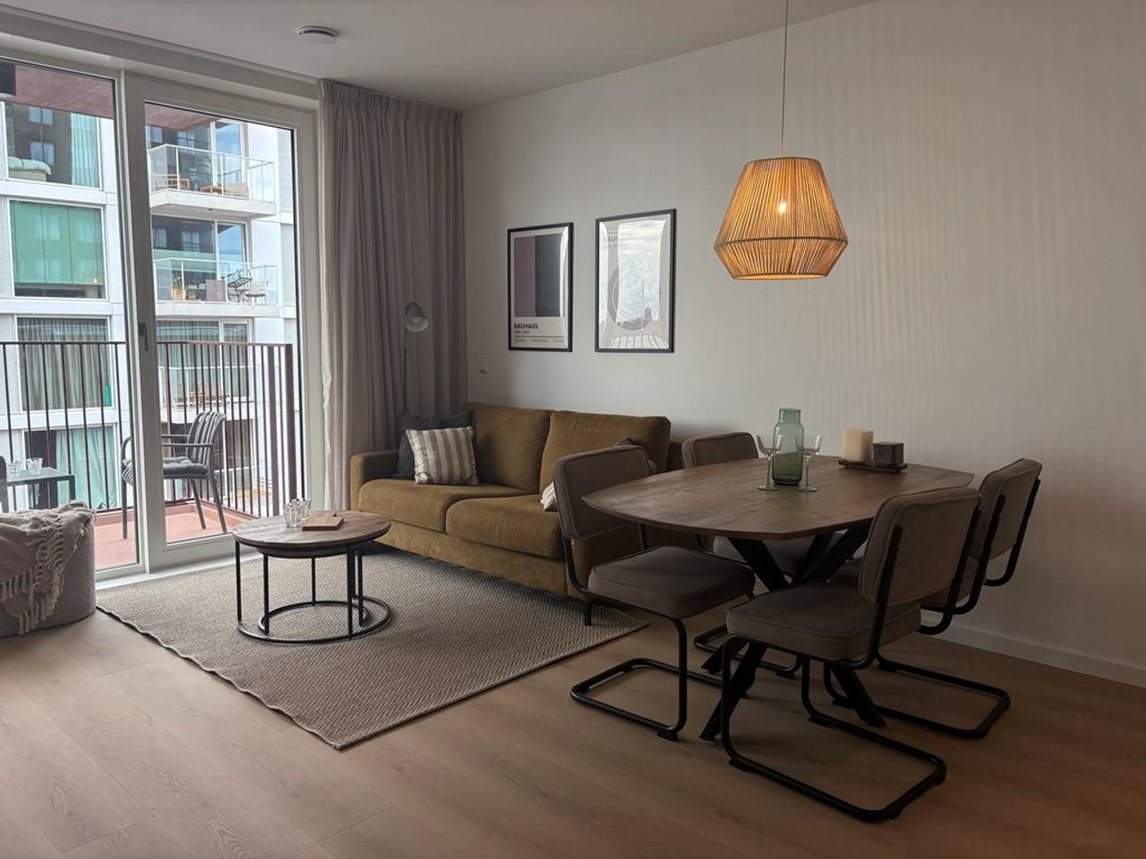 Furnished apartment with IJ views - Image 1