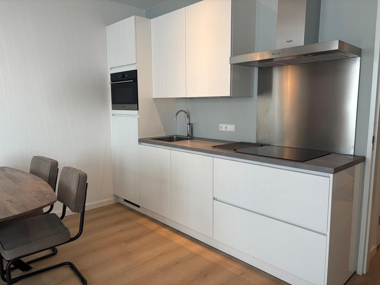 Furnished apartment with IJ views - Image 13