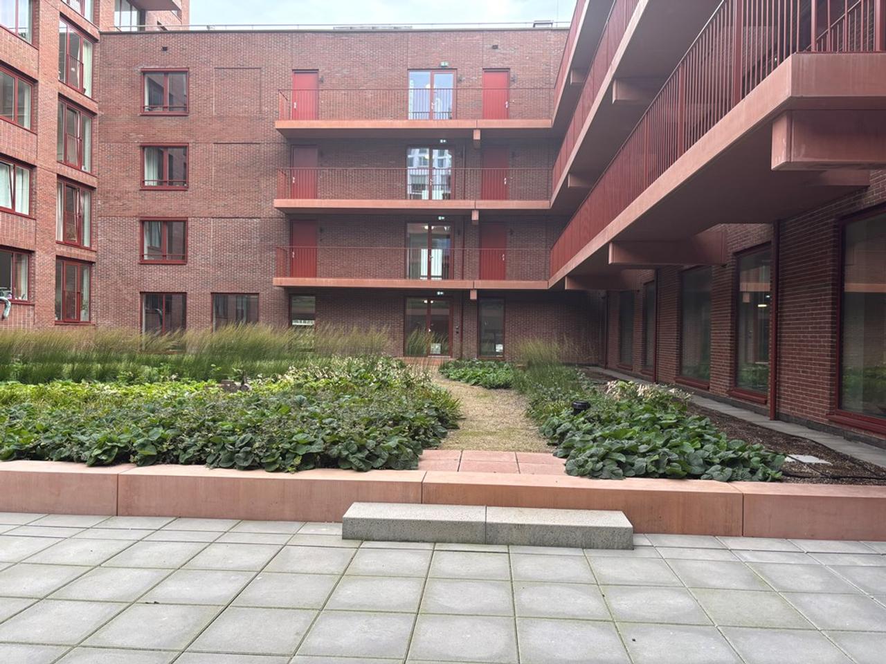 Furnished apartment with IJ views - Image 25