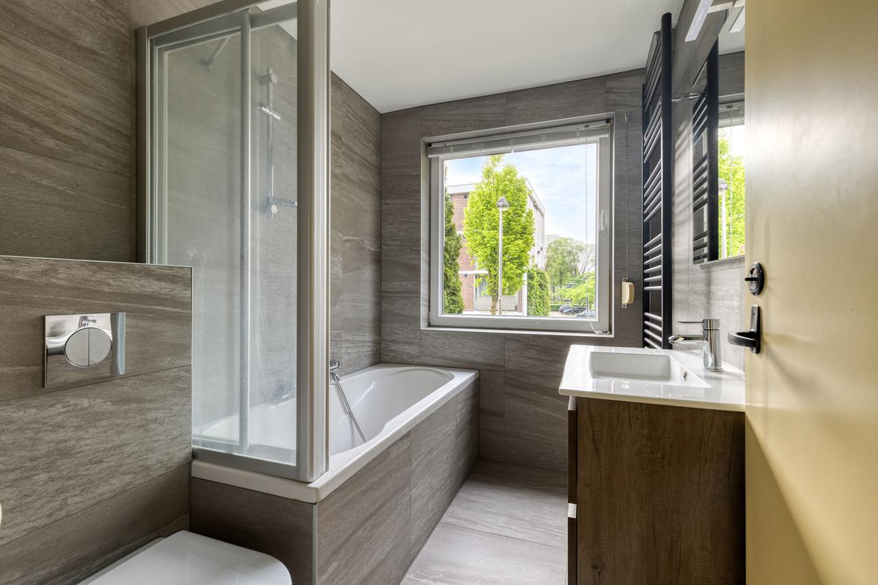 Rental Home on Schubertlaan - Image 14