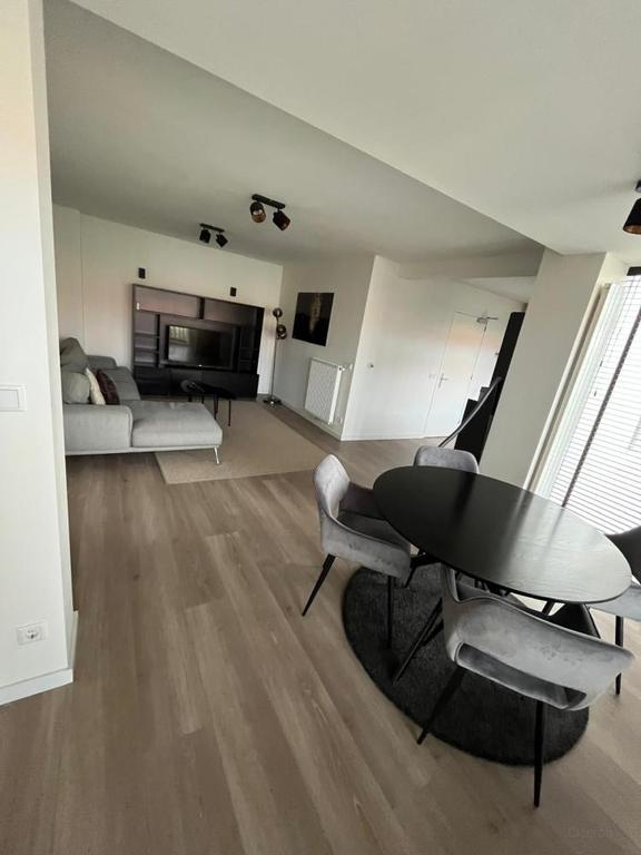 Direct beschikbaar: gemeubileerd appartement - Afbeelding 4