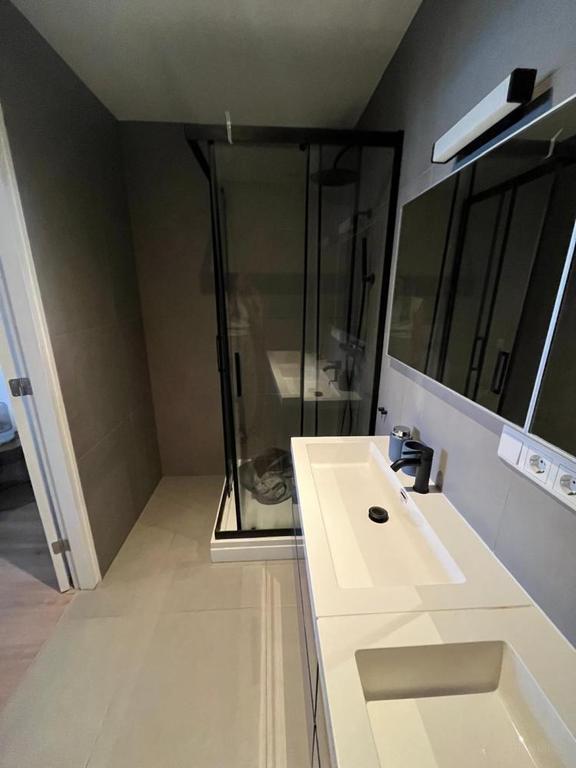 Direct beschikbaar: gemeubileerd appartement - Afbeelding 12