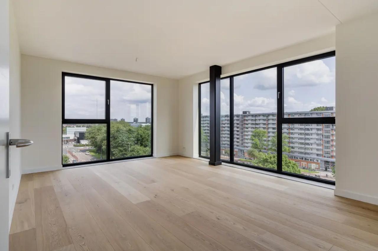 29 m² Studio with Rooftop Terrace in Bijlmer - Image 4