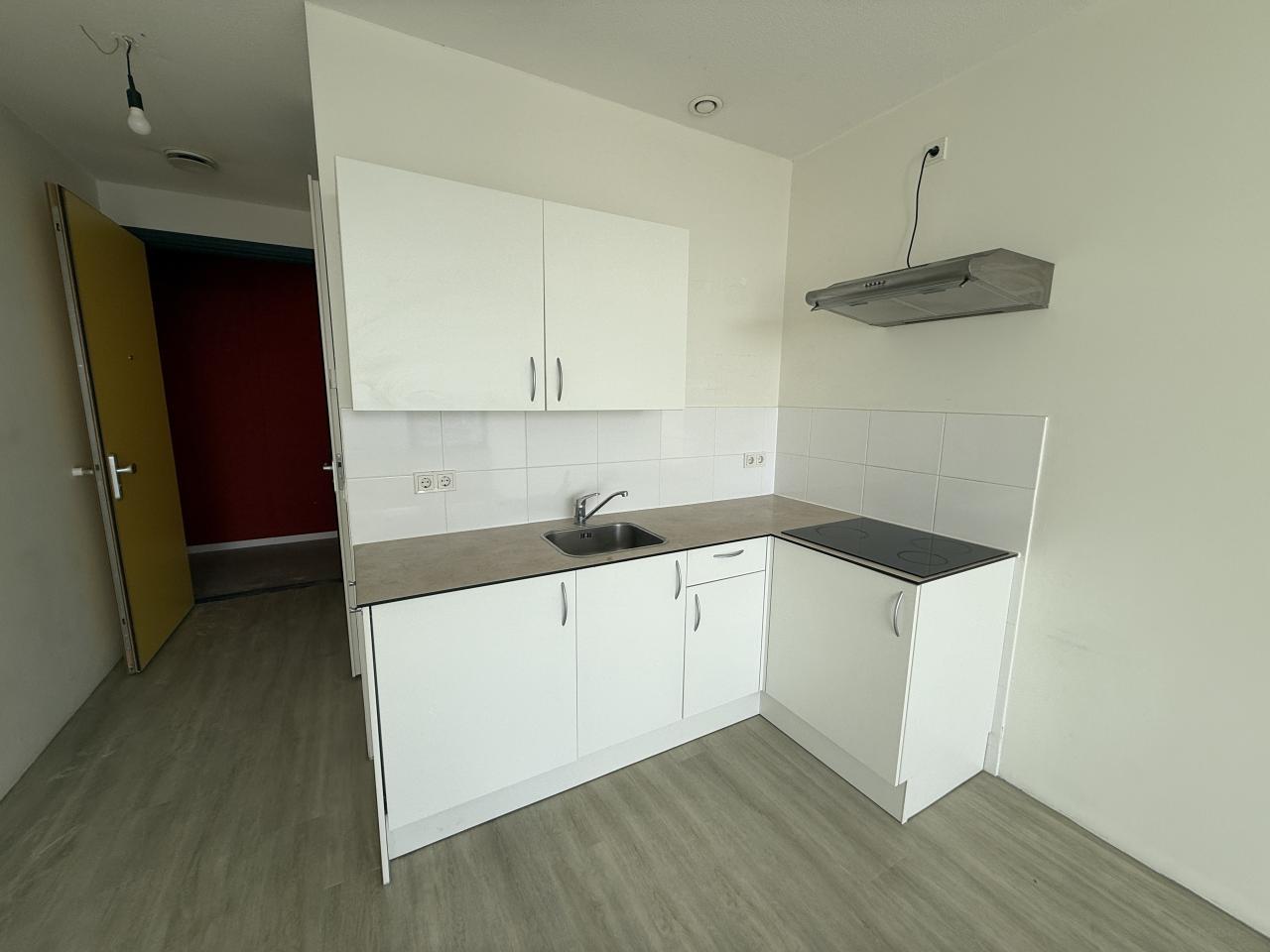28 m² Studio in Overtoomse Veld - Image 6