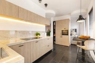 Furnished Apartment with Large Terrace - Image 19