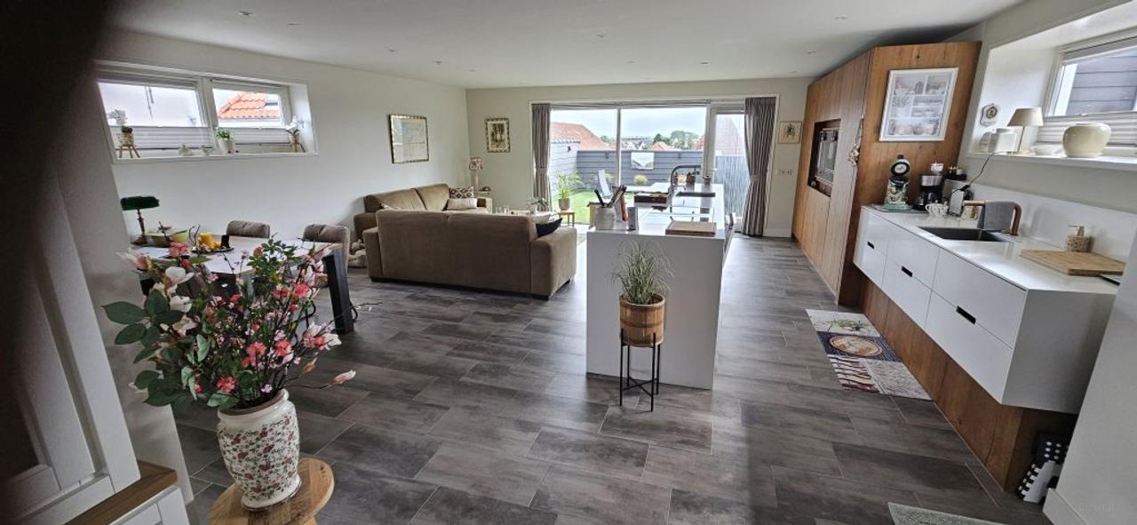 Penthouse with Sunny Rooftop Terrace in Zierikzee - Image 8