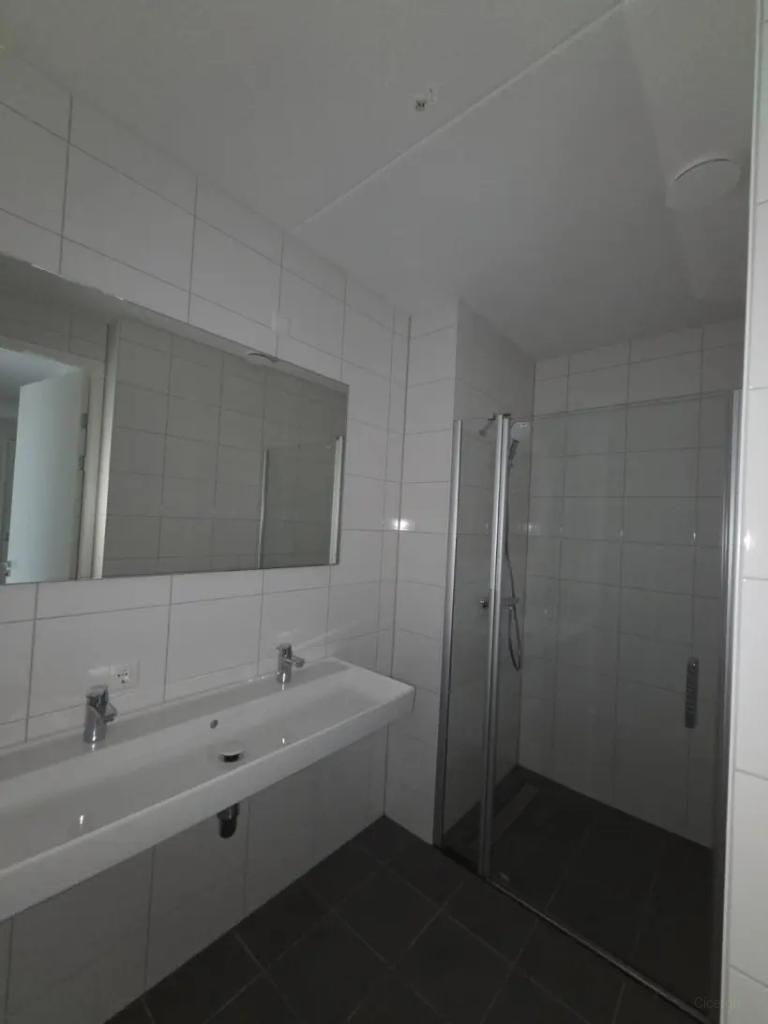 90 m² appartement met balkon in Damsigt - Afbeelding 2