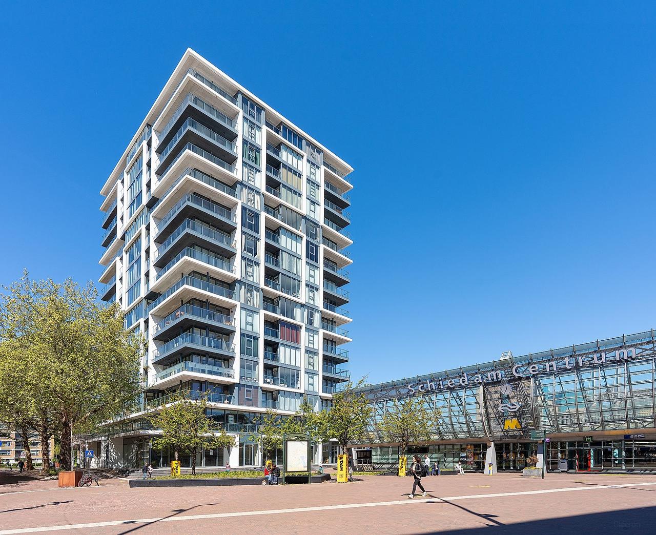 A++ apartment with balcony in Schiedam - Image 1