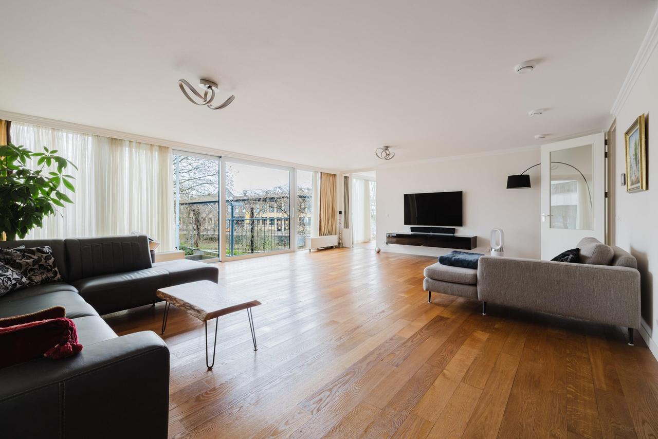 146 m² appartement met balkon in centrum - Afbeelding 14