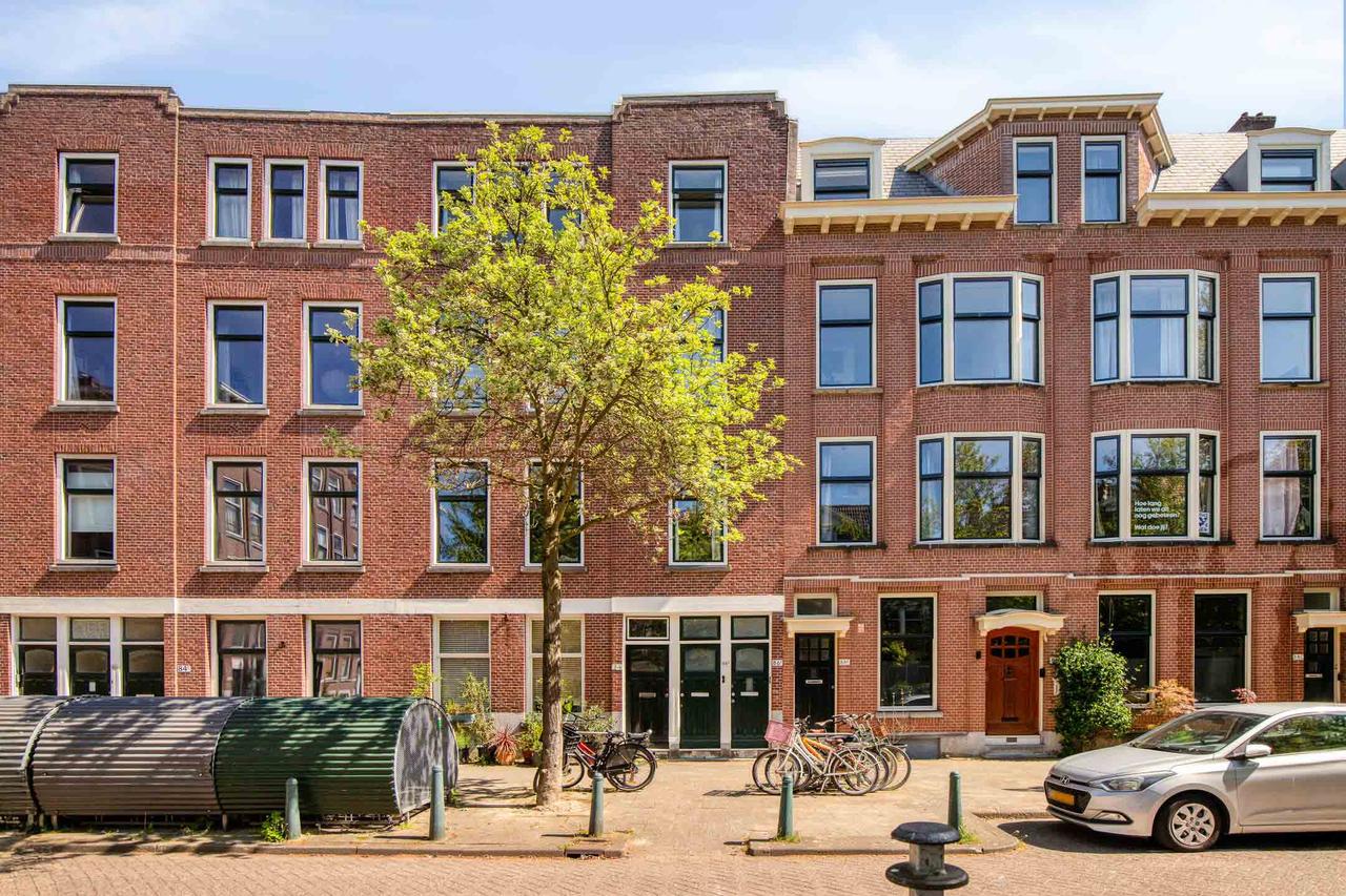 146 m², 4 bedrooms & terrace - Image 21