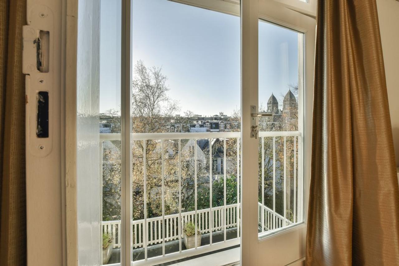 156 m² duplex with south-facing terrace - Image 18