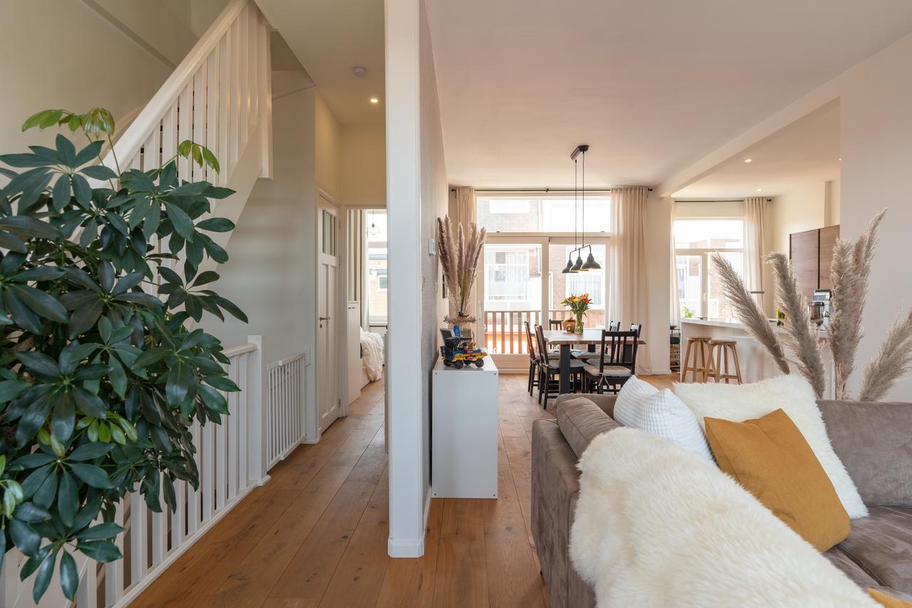 120 m² Home with 4 Bedrooms in Scheveningen - Image 2