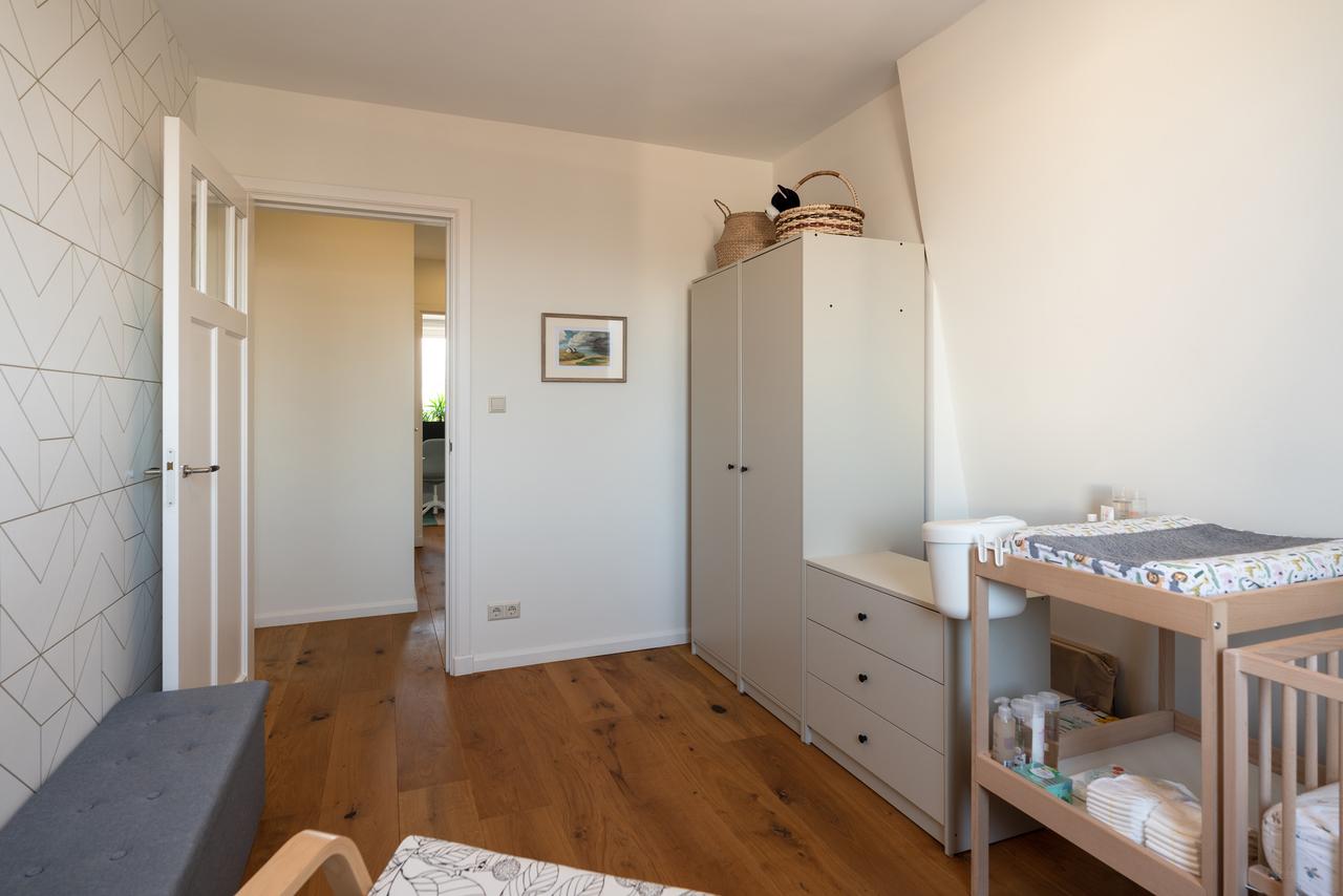 120 m² Home with 4 Bedrooms in Scheveningen - Image 18