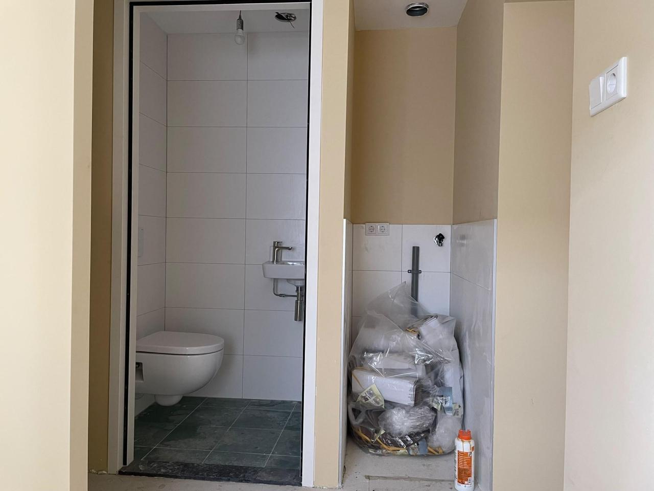 Renovated 2-Bedroom Apartment in Sassenheim - Image 3