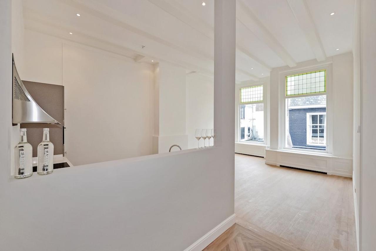 110 m² apartment with 2 bathrooms - Image 2