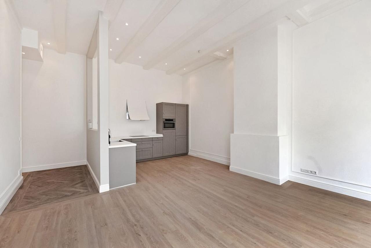 110 m² apartment with 2 bathrooms - Image 4