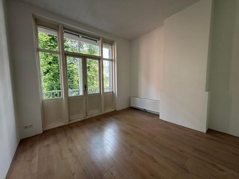 3 slaapkamers met balkon in Amsterdam-Oost - Afbeelding 7