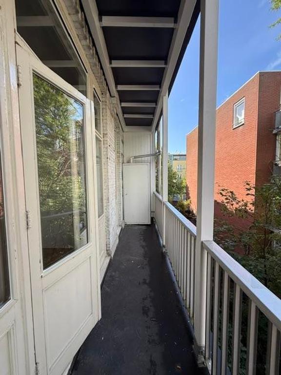 3 slaapkamers met balkon in Amsterdam-Oost - Afbeelding 12