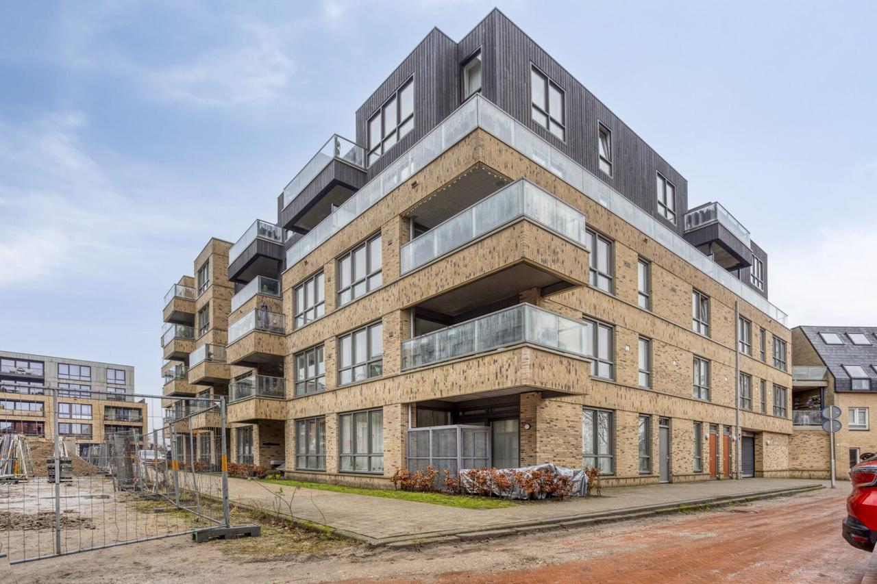 A++ 2-bedroom apartment in city centre - Image 2