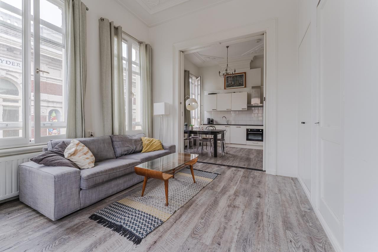 Furnished 1-Bedroom Apartment on Grote Markt - Image 2
