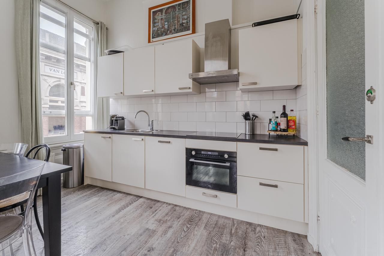 Furnished 1-Bedroom Apartment on Grote Markt - Image 4