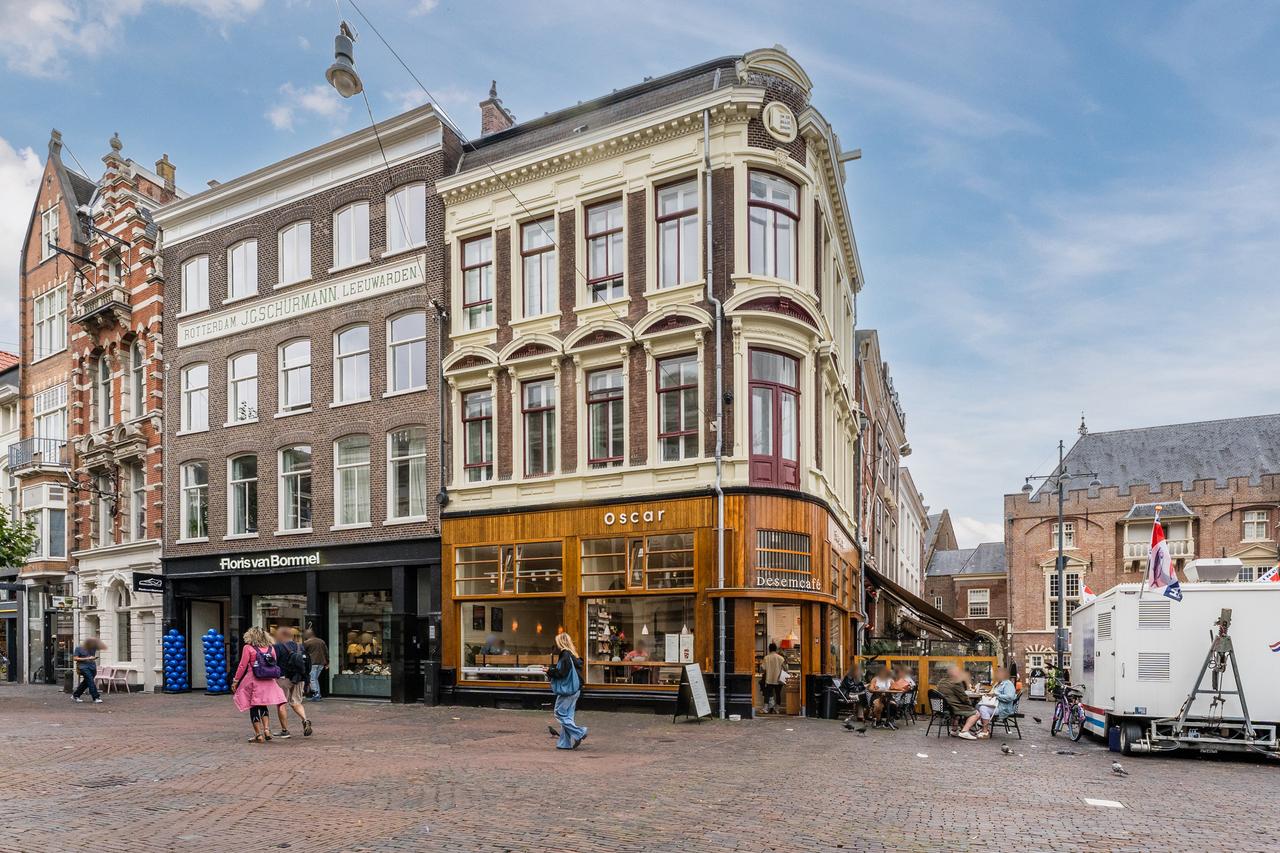Furnished 1-Bedroom Apartment on Grote Markt - Image 15