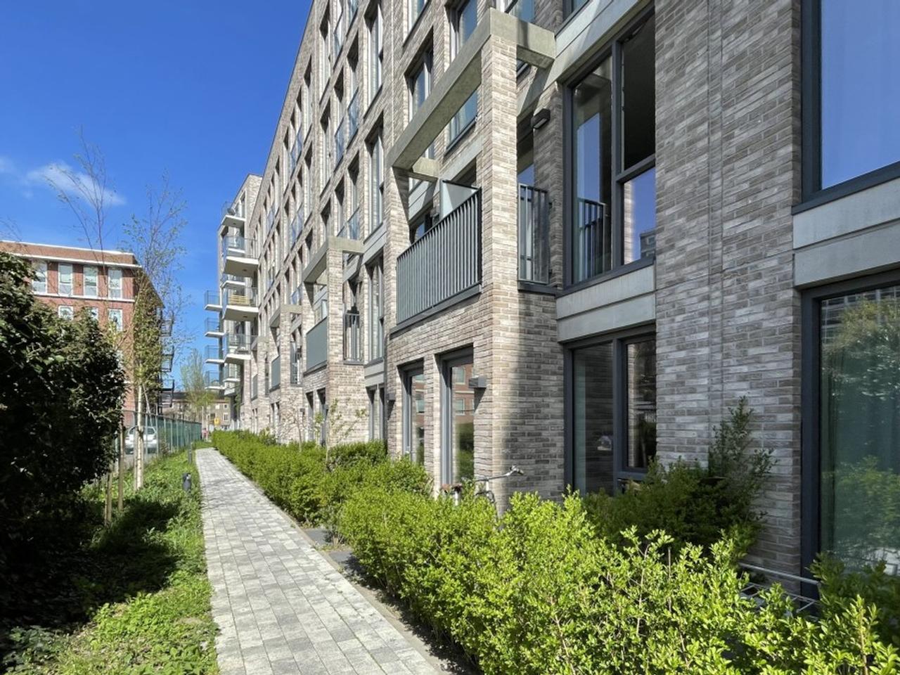 A+++ Apartment with Rooftop Garden in Leiden - Image 1