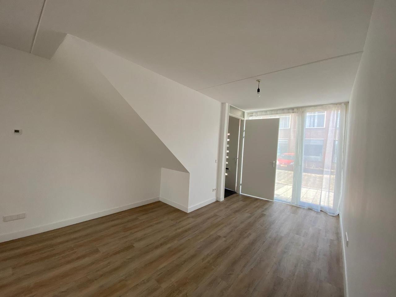 Live-Work Studio Home in Woensel - Image 4