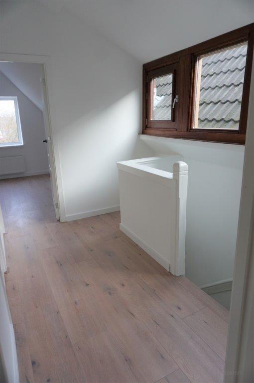 100 m² appartement met twee balkons - Afbeelding 9