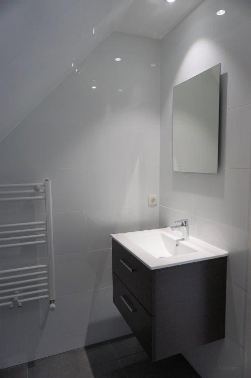 100 m² appartement met twee balkons - Afbeelding 12
