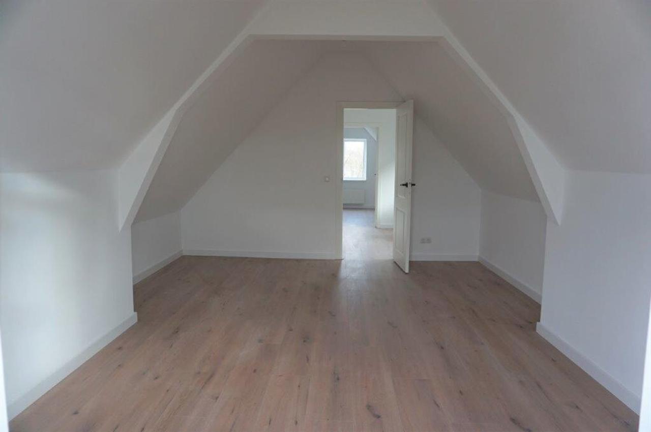 100 m² appartement met twee balkons - Afbeelding 18