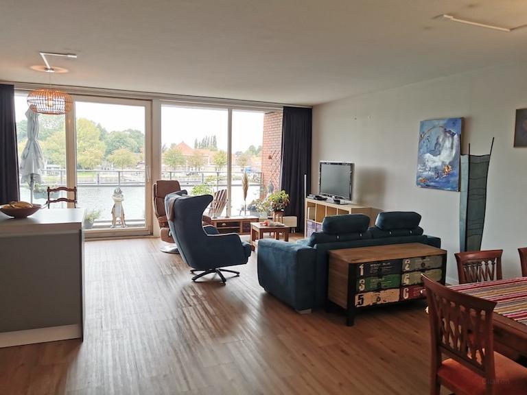 Furnished 2-bedroom apartment with balcony - Image 14