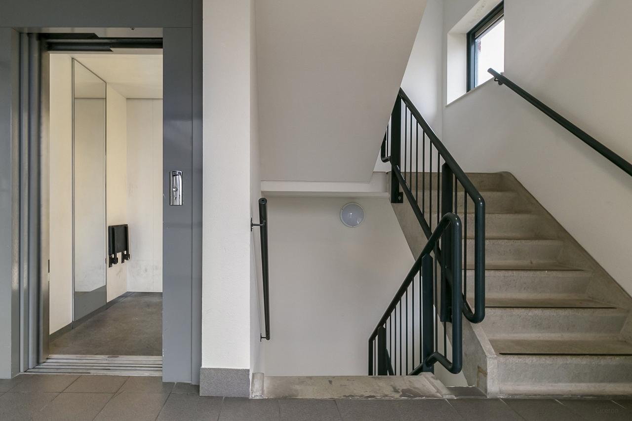 Corner Apartment with Balcony & Parking - Image 3