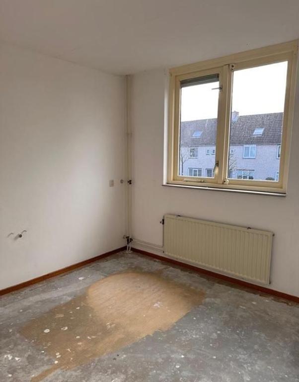 Gezinswoning met 3 slaapkamers en tuin - Afbeelding 12