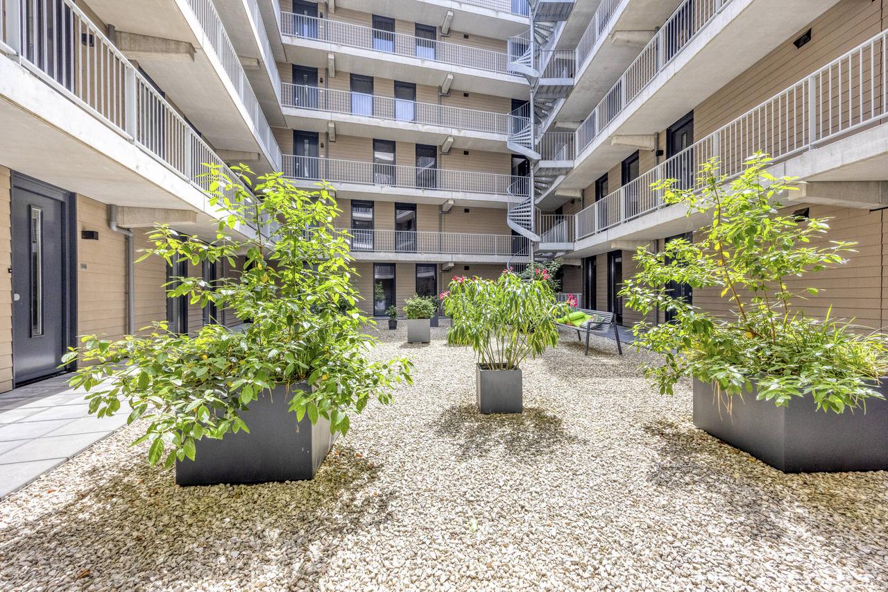 90 m² appartement met balkon en parkeren - Afbeelding 1