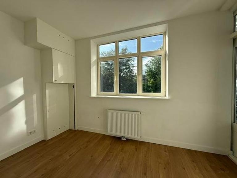 73 m² appartement met balkon in Stadionbuurt - Afbeelding 8