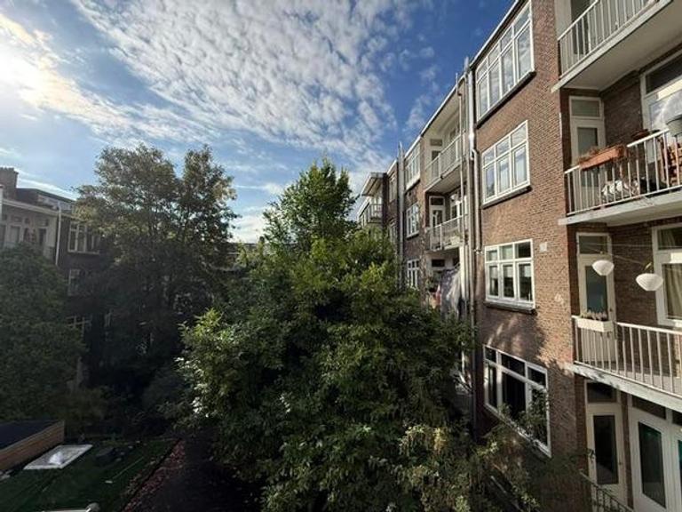 73 m² appartement met balkon in Stadionbuurt - Afbeelding 12