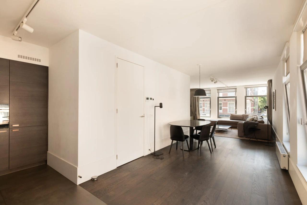 Gemeubileerd 3-slaapkamerappartement De Pijp - Afbeelding 11