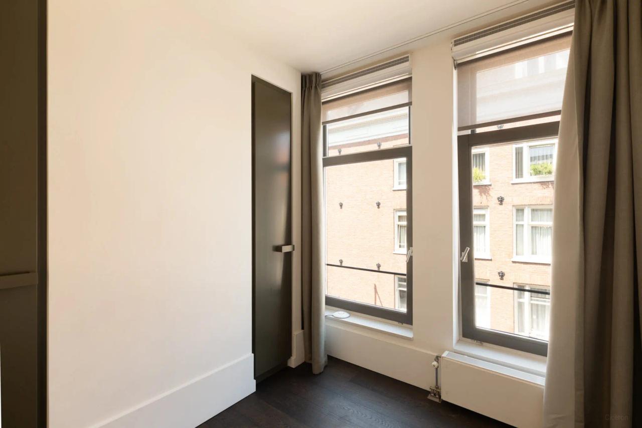 Gemeubileerd 3-slaapkamerappartement De Pijp - Afbeelding 22