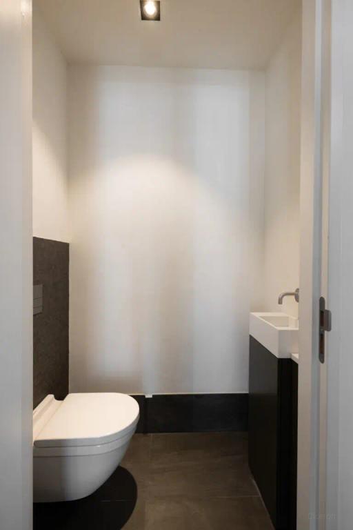 Gemeubileerd 3-slaapkamerappartement De Pijp - Afbeelding 24