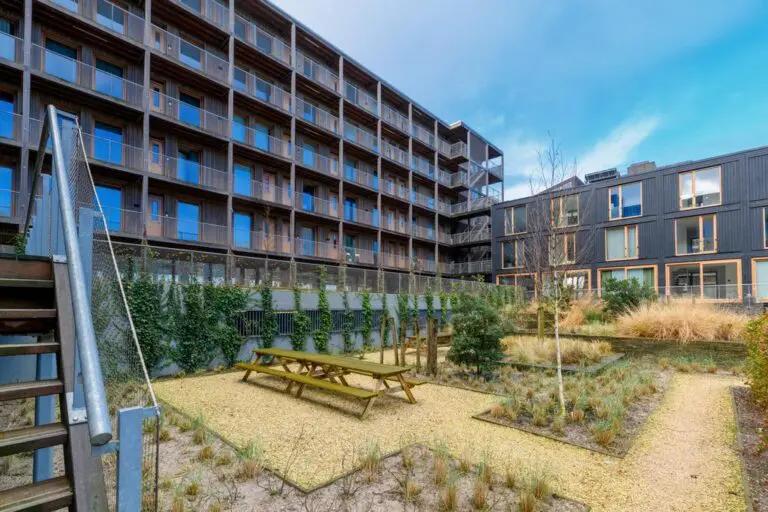 Terras aan de binnentuin op IJburg - Afbeelding 27