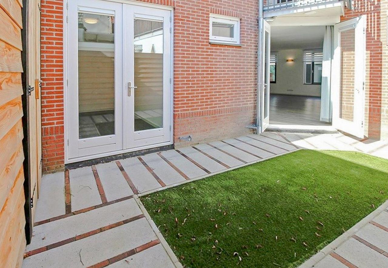 Ground-floor apartment with garden in Vijfhoek - Image 7