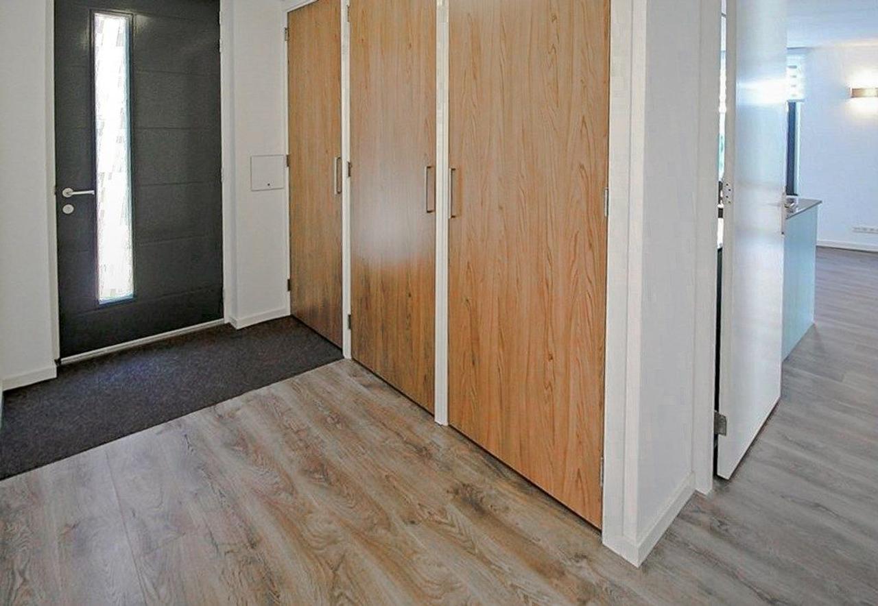 Ground-floor apartment with garden in Vijfhoek - Image 9