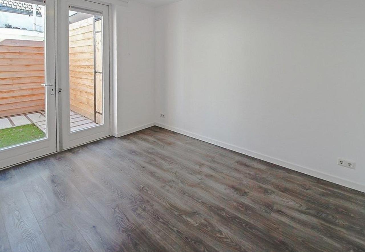 Ground-floor apartment with garden in Vijfhoek - Image 15