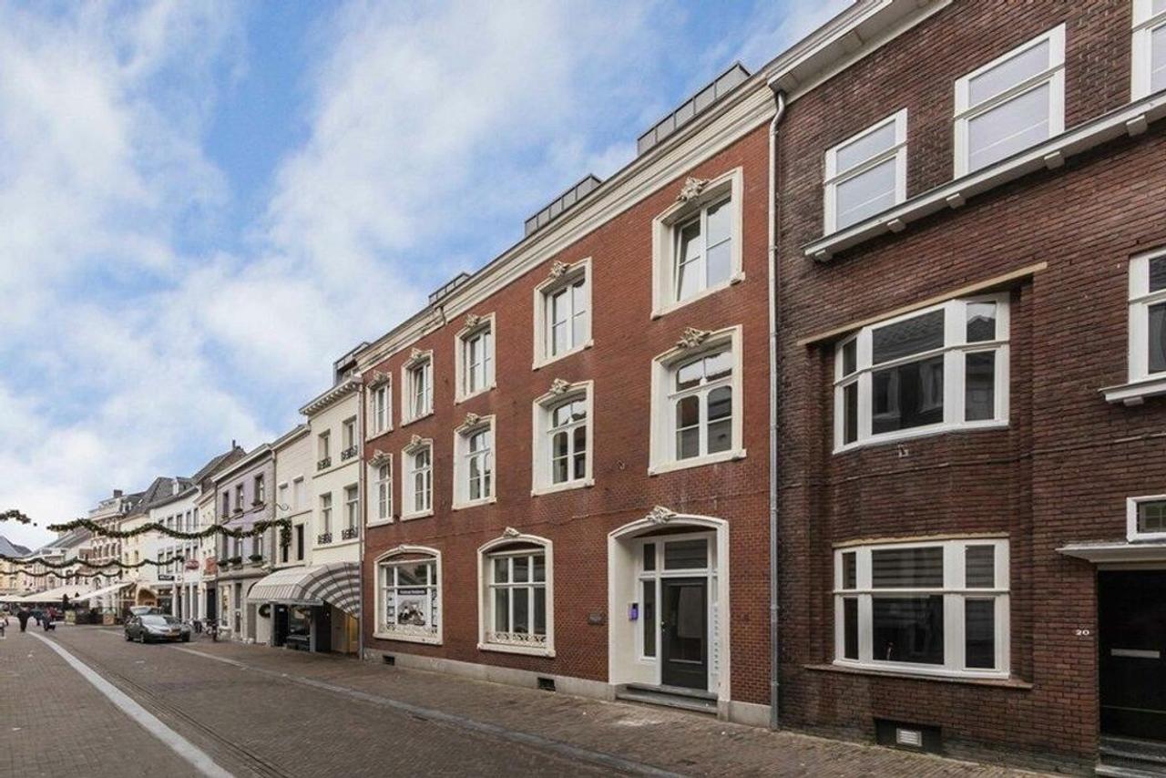 Compact 30 m² Apartment in Sittard - Image 1