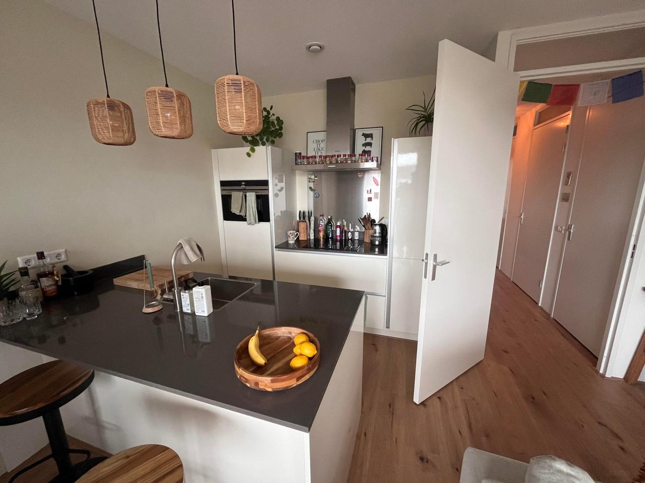 South-facing Roof Terrace and A++ in Haarlem - Image 4