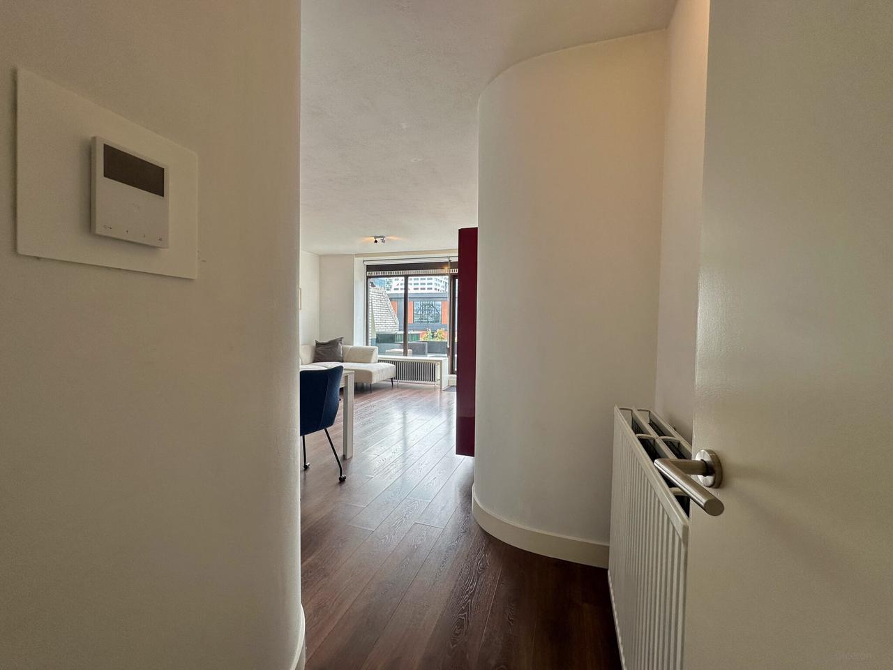 Gemeubileerd appartement met terras in Utrecht - Afbeelding 3
